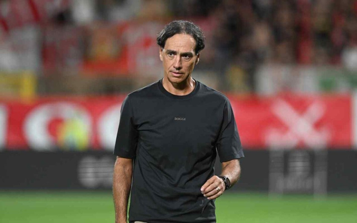 德泽尔比邀内斯塔助教 热刺帅位争夺战再添变数