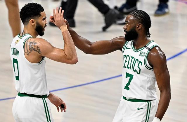 凯尔特人或用双探花交易字母哥？季后赛失利成