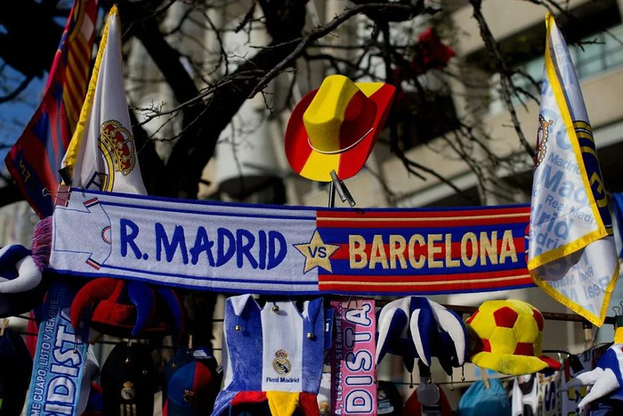 皇马西甲落后巴萨9分 欧冠出局后德比或拒致敬